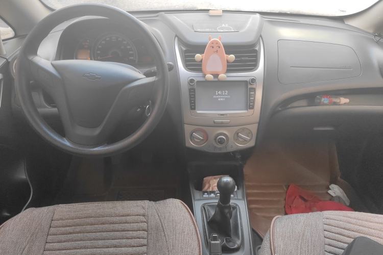 Used Chevrolet Sail 2013 Sedan 1.4L Manual Ideal Happiness Edition Center Console