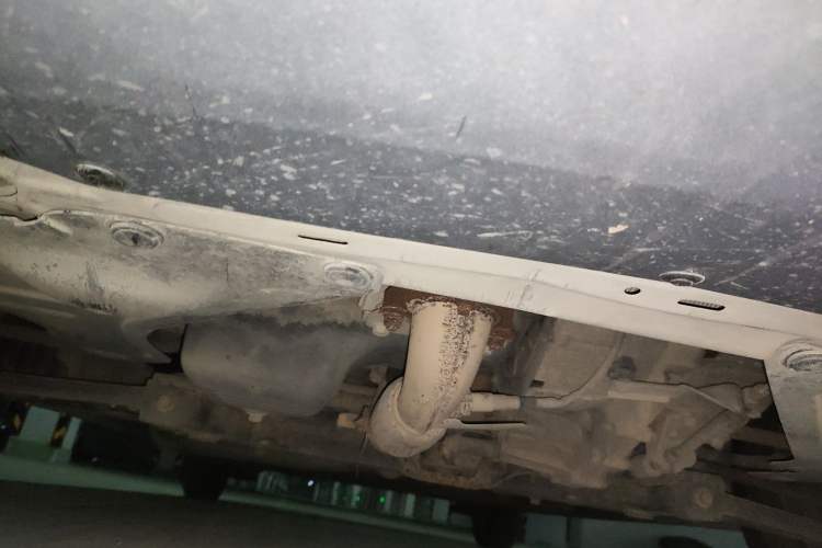 Used Chevrolet Sail 2013 Sedan 1.2L Manual Warm Edition Chassis Front