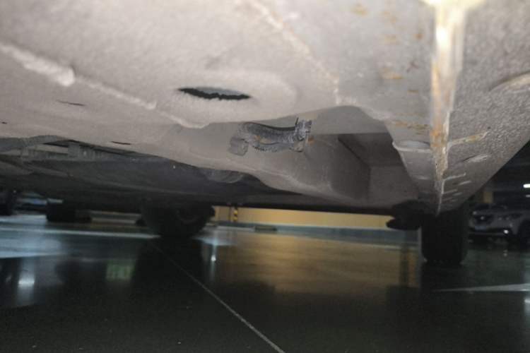 Used Chevrolet Sail 2013 Sedan 1.2L Manual Fashion Edition Chassis Front Left