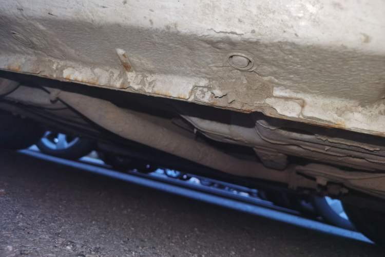 Used Chevrolet Sail 2013 Hatchback 1.2L AMT Ideal Edition Chassis Front Right