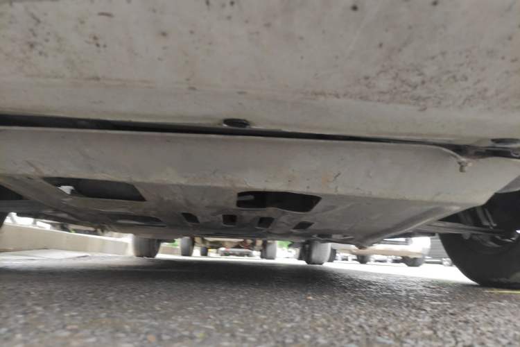 Used Chevrolet Sail 2013 Sedan 1.2L Manual Fashion Edition Chassis Front