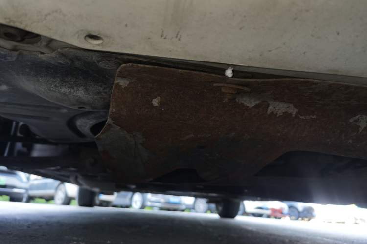 Used Chevrolet Sail 2013 Sedan 1.2L Manual Warm Edition Chassis Front