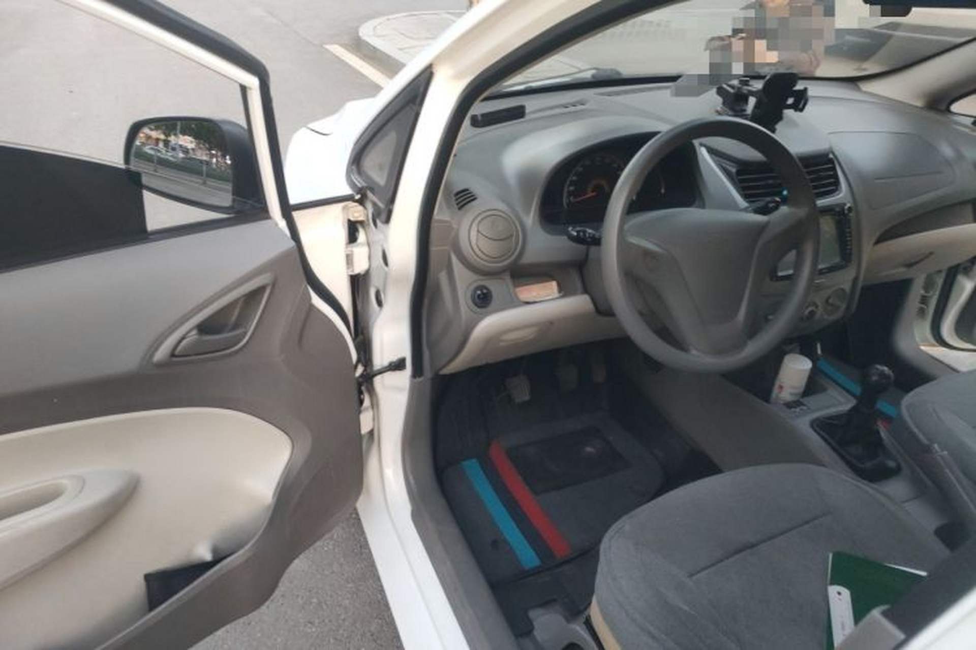 Used Chevrolet Sail 2013 Sedan 1.2L Manual Fashion Edition Driver Seat