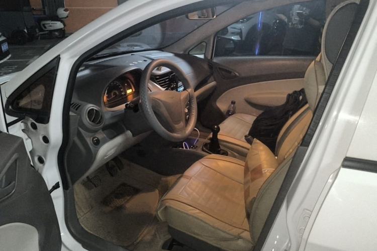 Used Chevrolet Sail 2013 Sedan 1.2L Manual Fashion Edition Driver Seat