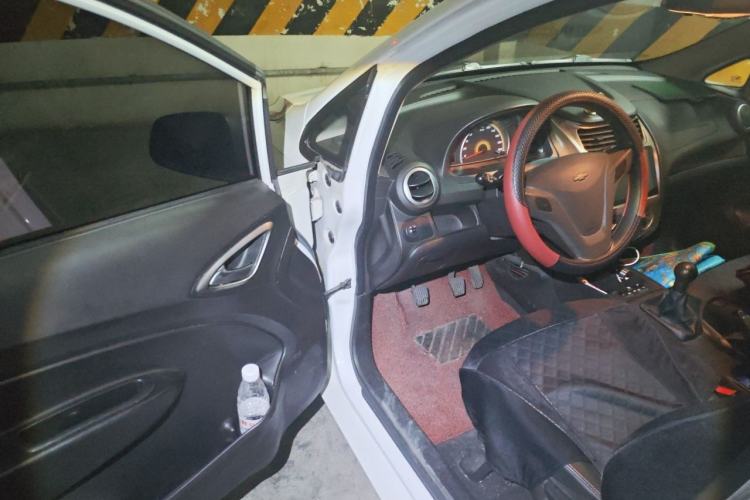 Used Chevrolet Sail 2013 Sedan 1.2L Manual Fashionable Happiness Edition Driver Seat