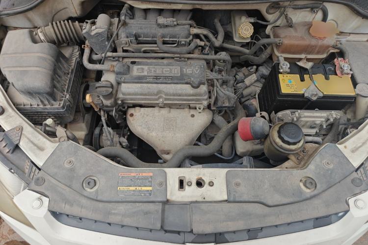 Used Chevrolet Sail 2013 Sedan 1.2L AMT Ideal Edition Engine Bay