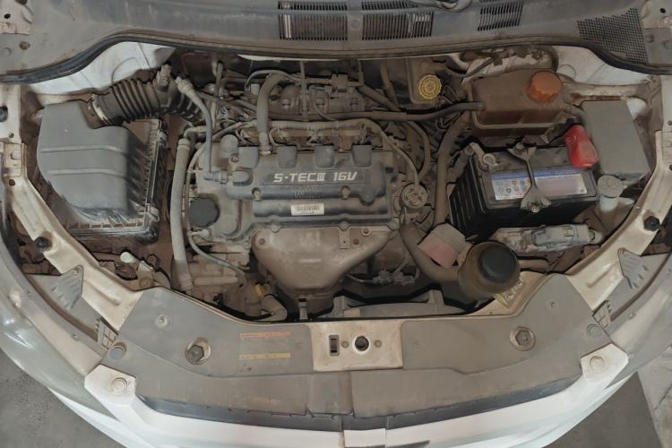 Used Chevrolet Sail 2013 Sedan 1.4L Manual - Youyi Happiness Edition Engine Bay