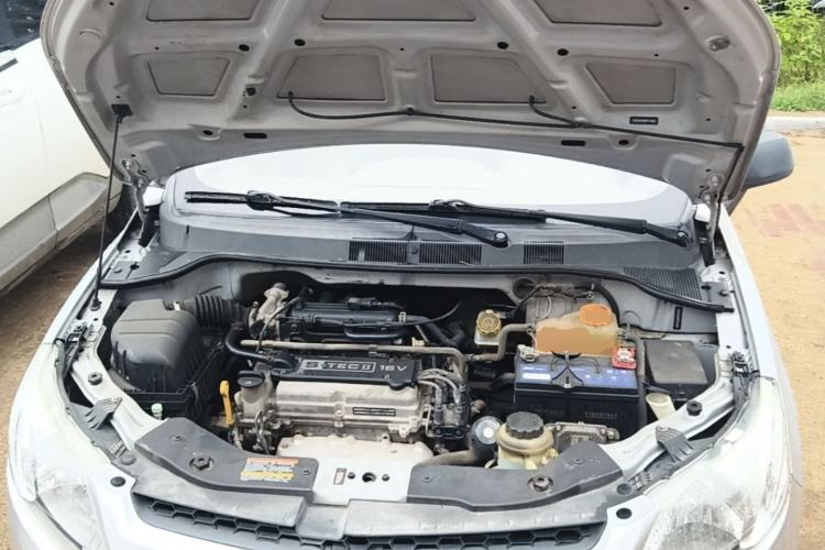 Used Chevrolet Sail 2013 Sedan 1.2L Manual Fashionable Happiness Edition Engine Bay