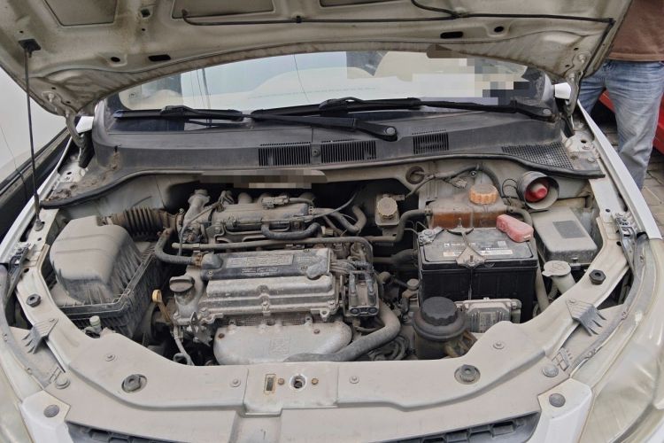 Used Chevrolet Sail  Engine Bay
