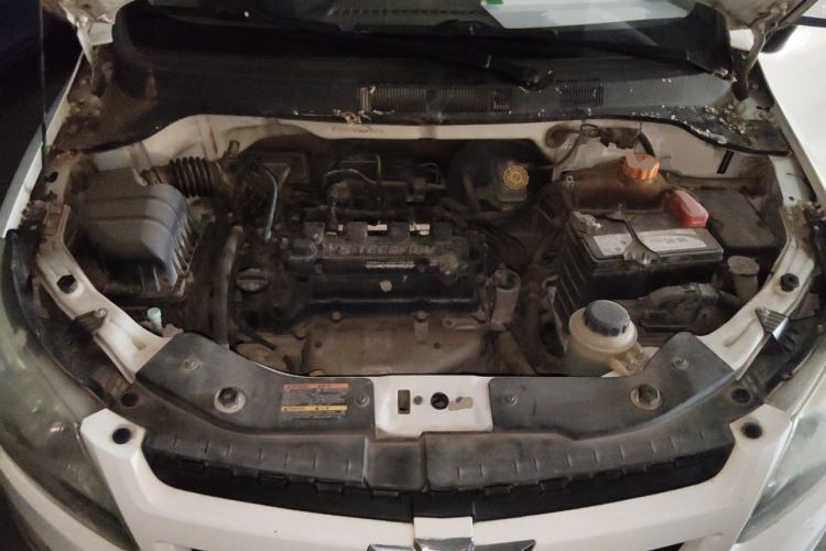 Used Chevrolet Sail 2013 Sedan 1.4L AMT Enjoy Edition Engine Bay