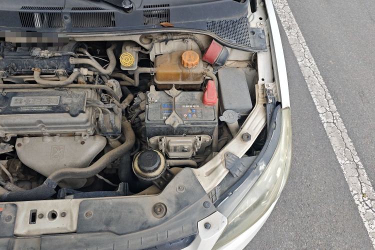 Used Chevrolet Sail 2013 Sedan 1.2L AMT Ideal Edition Engine Bay Left