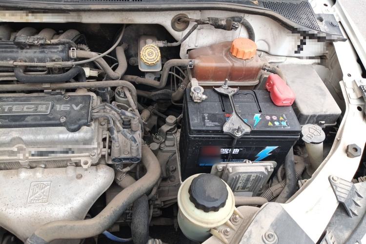 Used Chevrolet Sail 2013 Sedan 1.2L Manual Fashion Edition Engine Bay Left