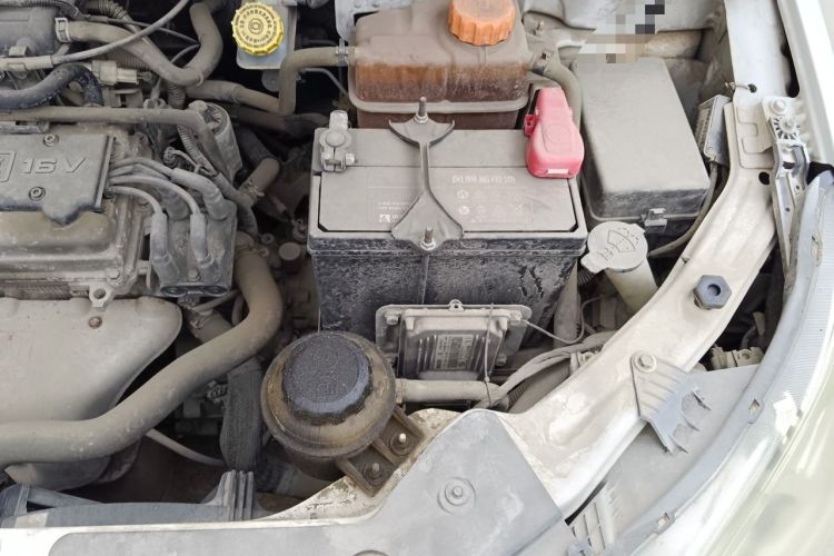 Used Chevrolet Sail 2013 Sedan 1.2L Manual Fashion Edition Engine Bay Left