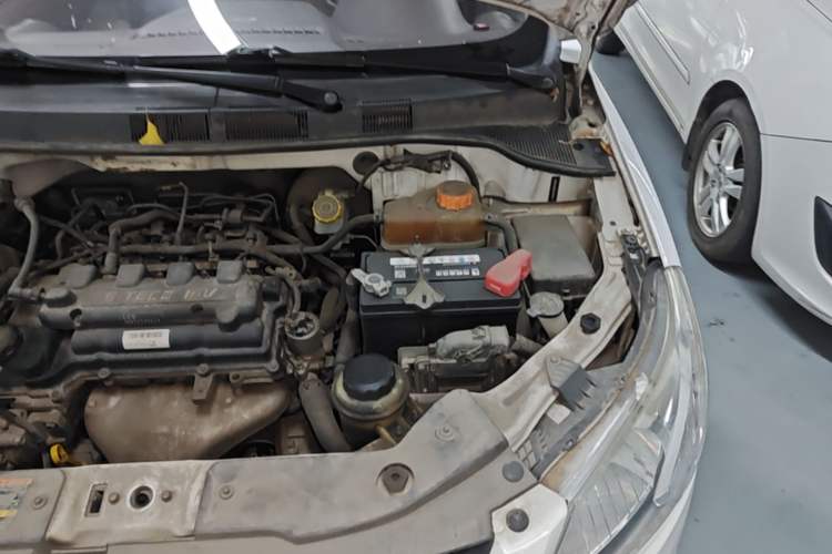 Used Chevrolet Sail 2013 Sedan 1.4L AMT Enjoy Edition Engine Bay Left