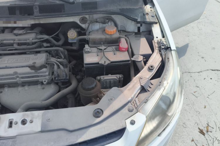 Used Chevrolet Sail 2013 Sedan 1.2L Manual Fashionable Happiness Edition Engine Bay Left