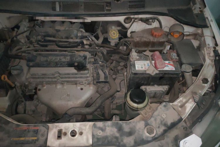 Used Chevrolet Sail 2013 Sedan 1.2L Manual Warm Edition Engine Bay Left