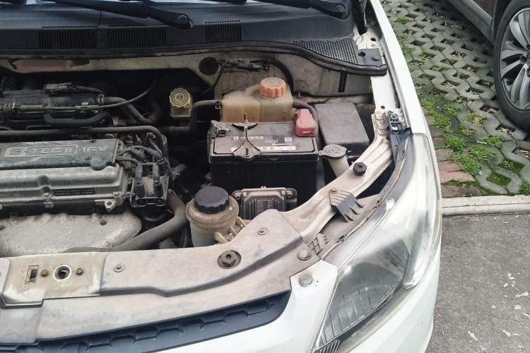Used Chevrolet Sail 2013 Sedan 1.2L Manual Fashionable Happiness Edition Engine Bay Left