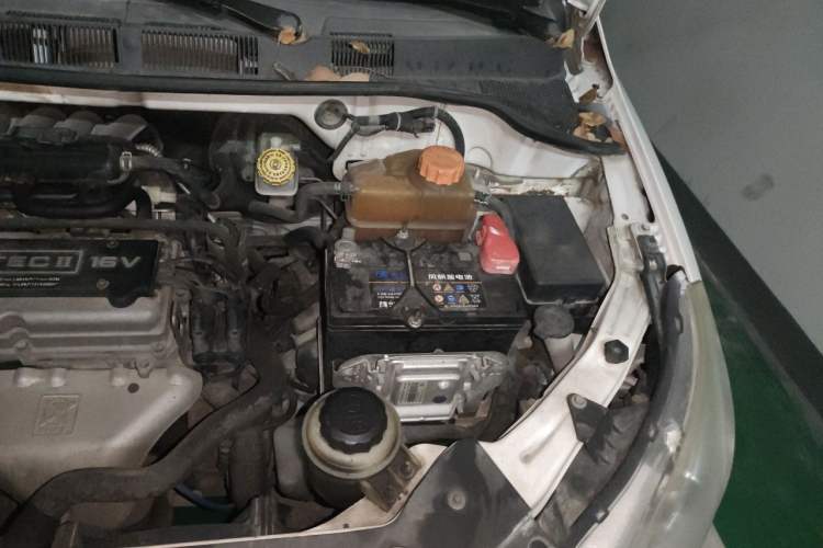 Used Chevrolet Sail 2013 Hatchback 1.2L AMT Ideal Edition Engine Bay Left