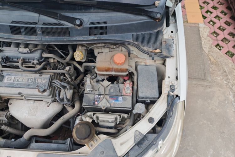 Used Chevrolet Sail 2013 Hatchback 1.2L AMT Ideal Edition Engine Bay Left