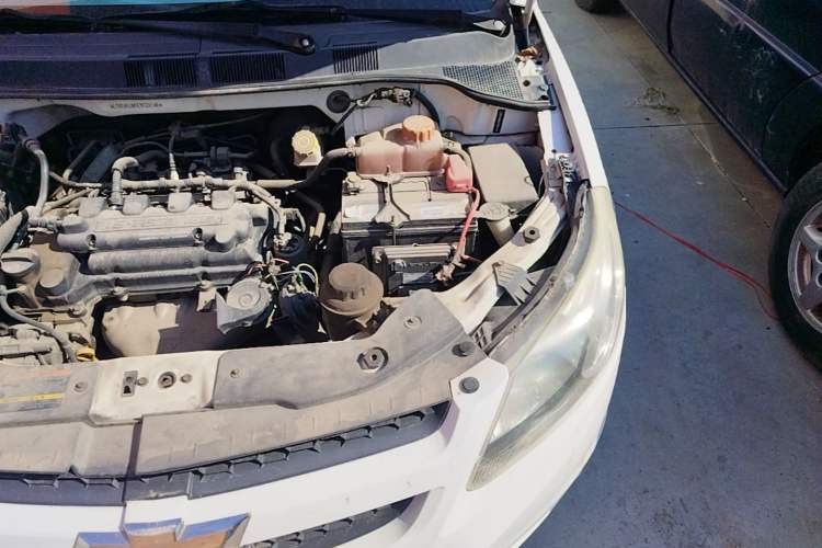 Used Chevrolet Sail 2013 Sedan 1.4L Manual Happiness Edition II Engine Bay Left