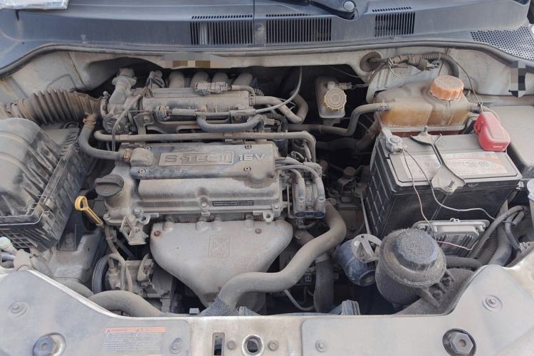 Used Chevrolet Sail 2013 Sedan 1.2L Manual Fashionable Happiness Edition Engine Bay