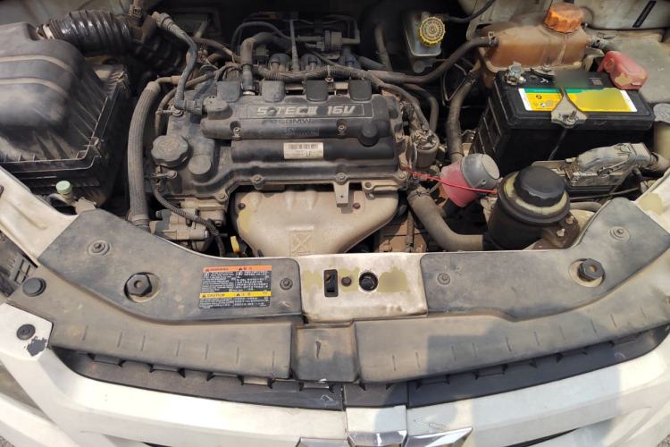 Used Chevrolet Sail 2013 Sedan 1.4L Manual Ideal Happiness Edition Engine Bay