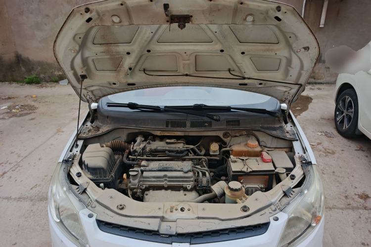 Used Chevrolet Sail 2013 Sedan 1.2L Manual Fashionable Happiness Edition Engine Bay