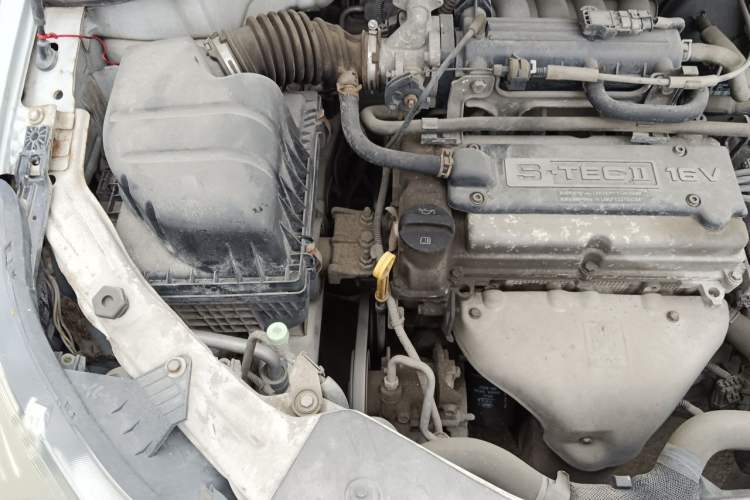 Used Chevrolet Sail 2013 Sedan 1.2L Manual Fashion Edition Engine Bay Right