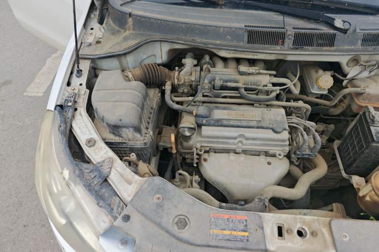 Used Chevrolet Sail 2013 Hatchback 1.2L Manual Warm Edition Engine Bay Right