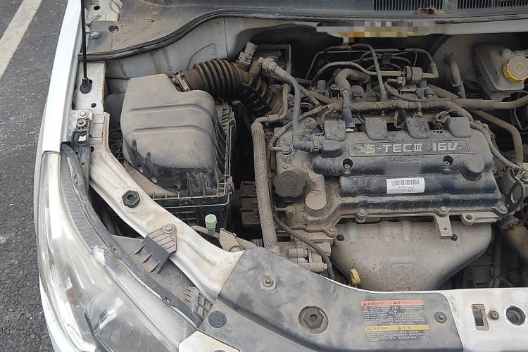 Used Chevrolet Sail 2013 Sedan 1.4L AMT Enjoy Edition Engine Bay Right