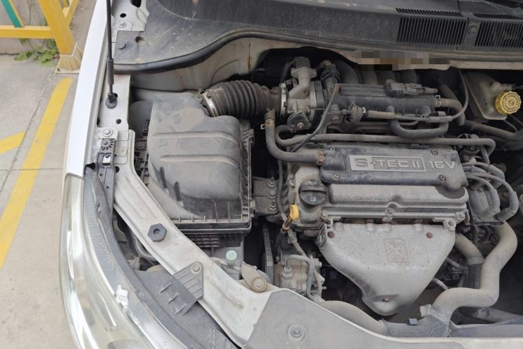 Used Chevrolet Sail 2013 Sedan 1.2L Manual Fashion Edition Engine Bay Right