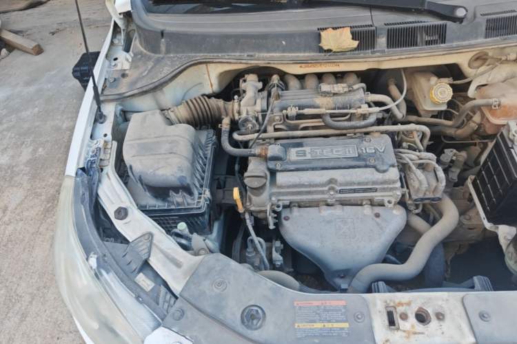 Used Chevrolet Sail 2013 Sedan 1.2L Manual Fashionable Happiness Edition Engine Bay Right