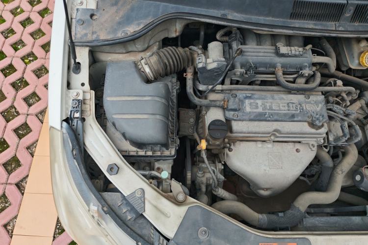 Used Chevrolet Sail 2013 Hatchback 1.2L AMT Ideal Edition Engine Bay Right