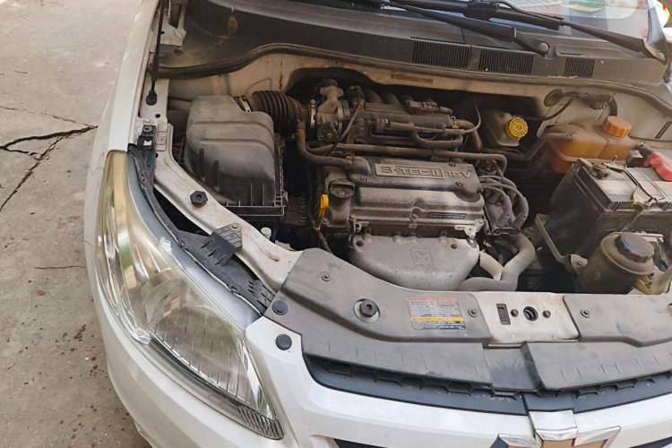Used Chevrolet Sail 2013 Sedan 1.2L Manual Fashionable Happiness Edition Engine Bay Right