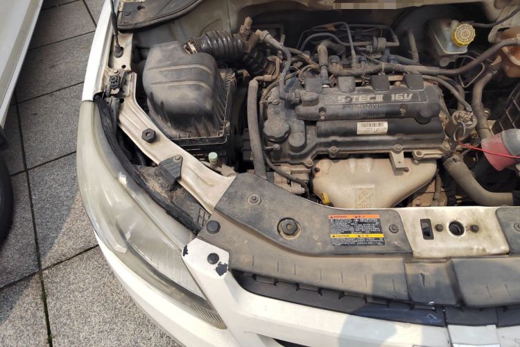Used Chevrolet Sail 2013 Sedan 1.4L Manual Ideal Happiness Edition Engine Bay Right
