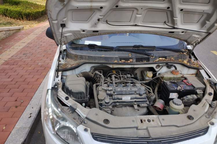 Used Chevrolet Sail 2013 Sedan 1.4L Manual Ideal Edition Engine Bay Right