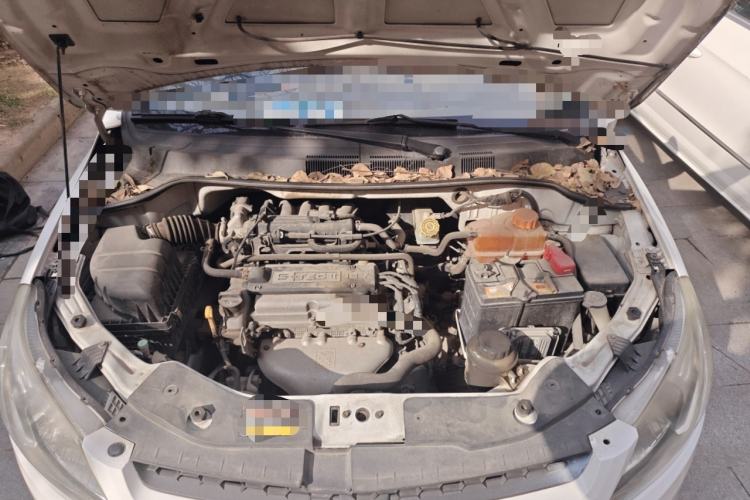 Used Chevrolet Sail 2013 Sedan 1.2L Manual Fashionable Happiness Edition Engine Bay