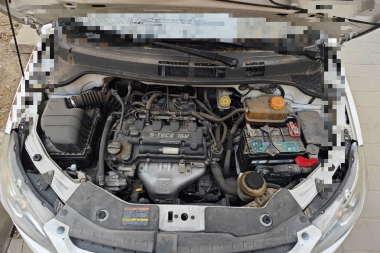 Used Chevrolet Sail 2013 Sedan 1.4L AMT Enjoy Edition Engine Bay