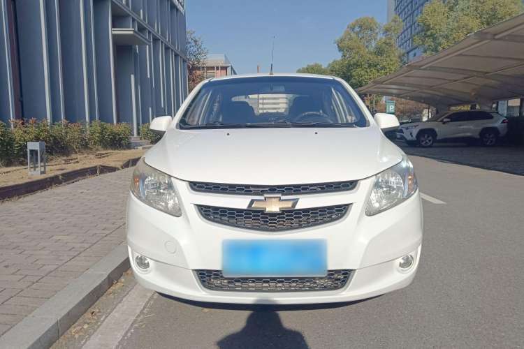 Used Chevrolet Sail 2013 Sedan 1.4L Manual - Youyi Happiness Edition Exterior 1