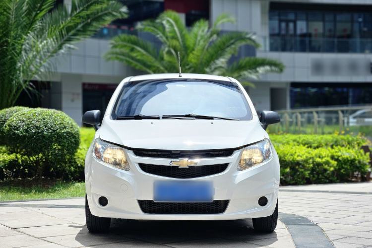 Used Chevrolet Sail 2013 Sedan 1.2L AMT Ideal Edition Exterior 2