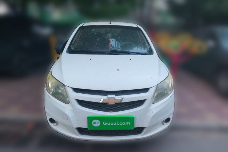 Used Chevrolet Sail 2013 Sedan 1.4L Manual Ideal Happiness Edition Front
