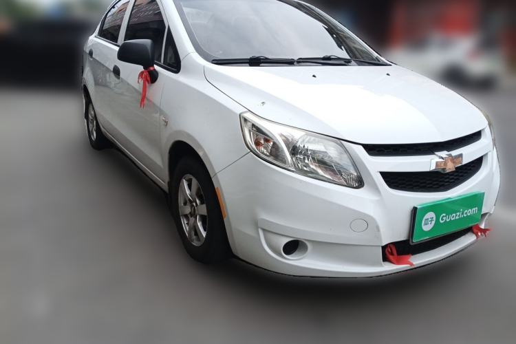 Used Chevrolet Sail 2013 Sedan 1.2L Manual Fashion Edition Front Right 45 Deg