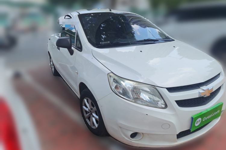 Used Chevrolet Sail 2013 Sedan 1.2L Manual Fashionable Happiness Edition Front Right 45 Deg