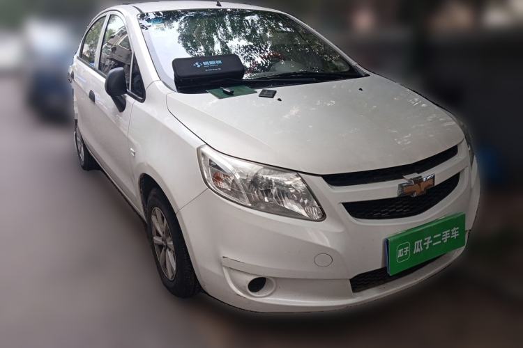 Used Chevrolet Sail 2013 Sedan 1.2L Manual Warm Edition Front Right 45 Deg