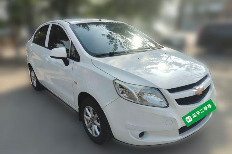 Used Chevrolet Sail 2013 Sedan 1.2L Manual Warm Edition Front Right 45 Deg