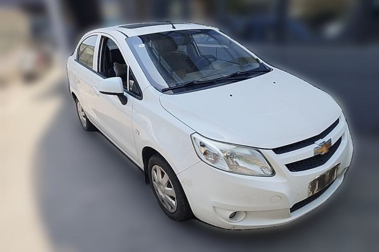 Used Chevrolet Sail 2013 Sedan 1.4L Manual Elegance Edition Front Right 45 Deg