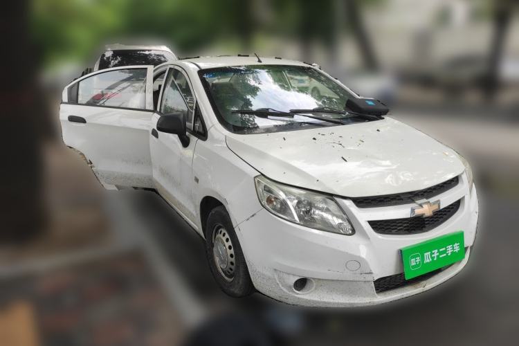 Used Chevrolet Sail 2013 Sedan 1.2L Manual Fashion Edition Front Right 45 Deg