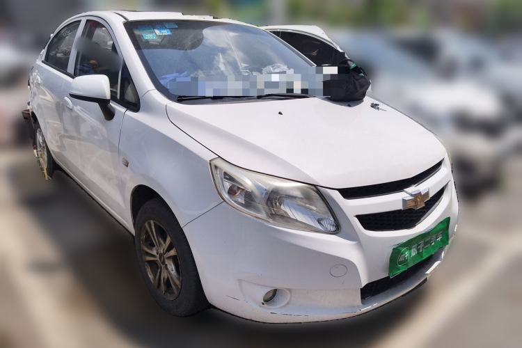 Used Chevrolet Sail 2013 Sedan 1.4L Manual Elegance Edition Front Right 45 Deg