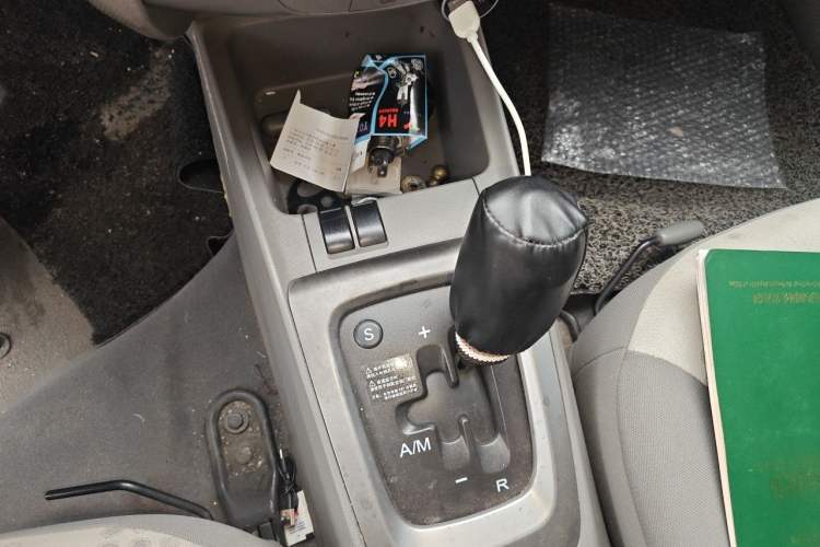 Used Chevrolet Sail 2013 Sedan 1.2L AMT Ideal Edition Gear Lever