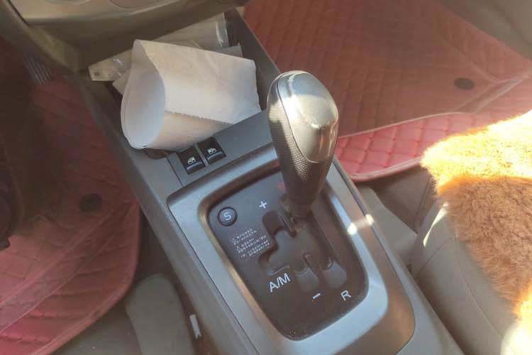 Used Chevrolet Sail 2013 Sedan 1.2L AMT Ideal Edition Gear Lever